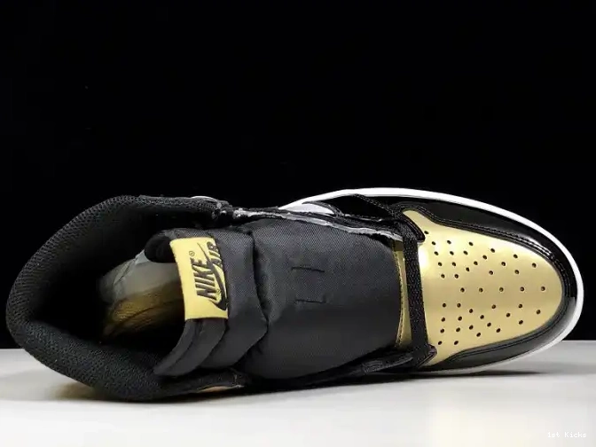 1st Kicks Retro Toe High Glod Jordan 861428-007 Air 1 0531
